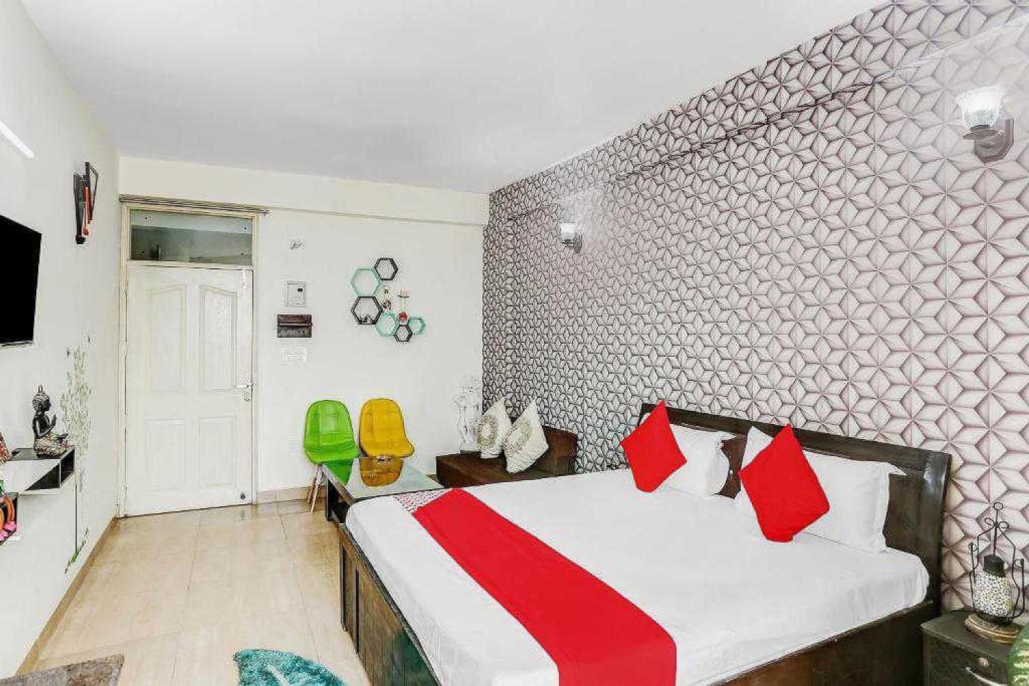 Hotel O Krishna Orchid Near Noida Sector 81 Metro Station Exterior photo